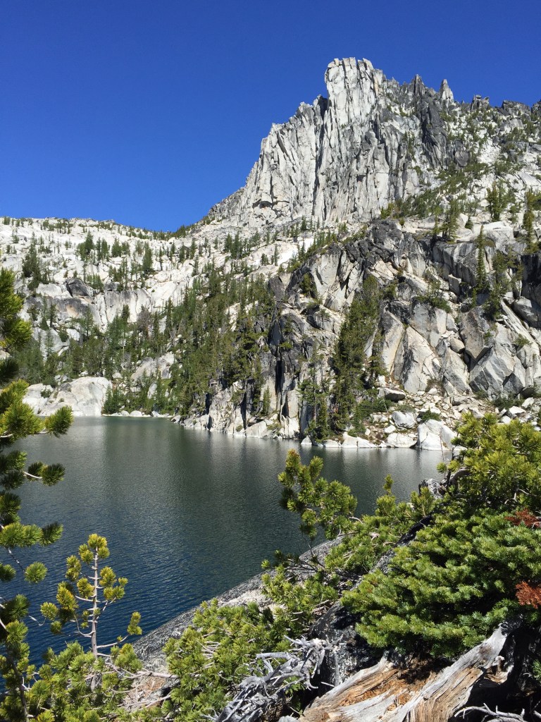 lake viviane peak