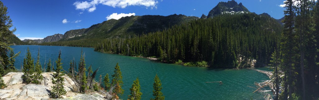snow lake hangout pano